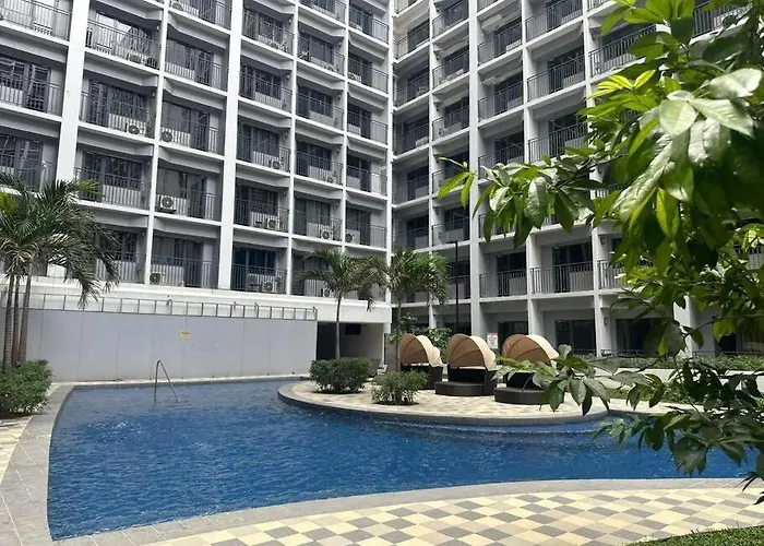 Apartment Mid-century Extent Unit @ Shore 2, Moa Manila